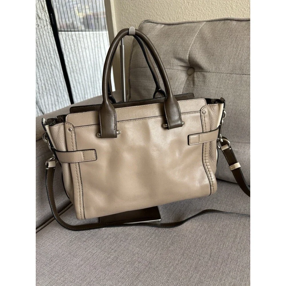 Coach Swagger 27 Carryall Two Tone Leather top-handle Satchel Crossbody bag EUC